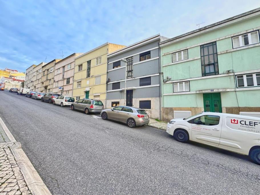 Minimalist With Mezzanine * Lisbon